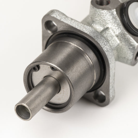 Główny cylinder hamulcowy żeliwny 2-obwodowy 20,64 mm Ø