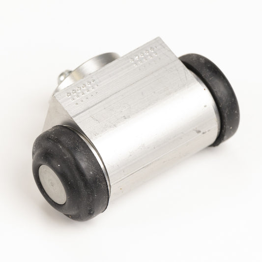 Aluminiowy cylinderek hamulcowy Ø 20,64 mm, układ Lockheed Fiat Punto AG Automotive 101-868