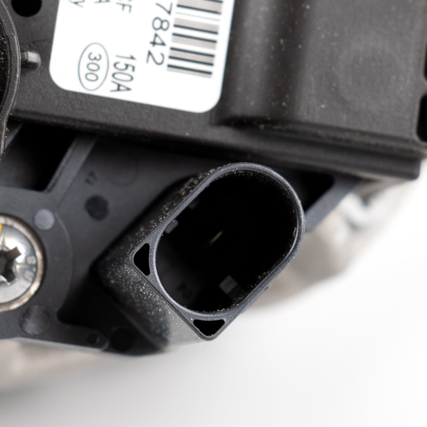 Alternator 150 A – koło pasowe Ø 55 mm, 7 żeber, oryginalny