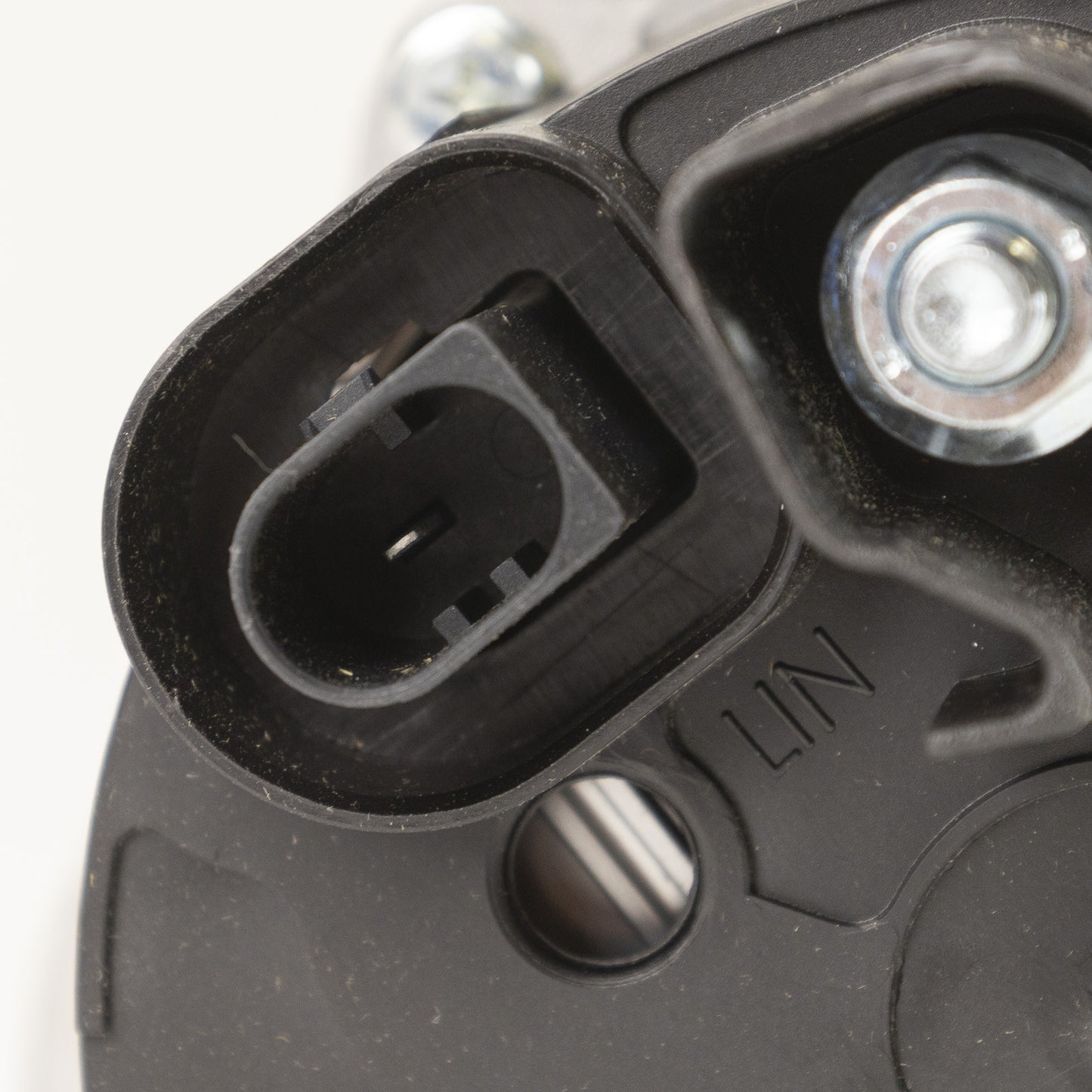 Alternator nowy +Line