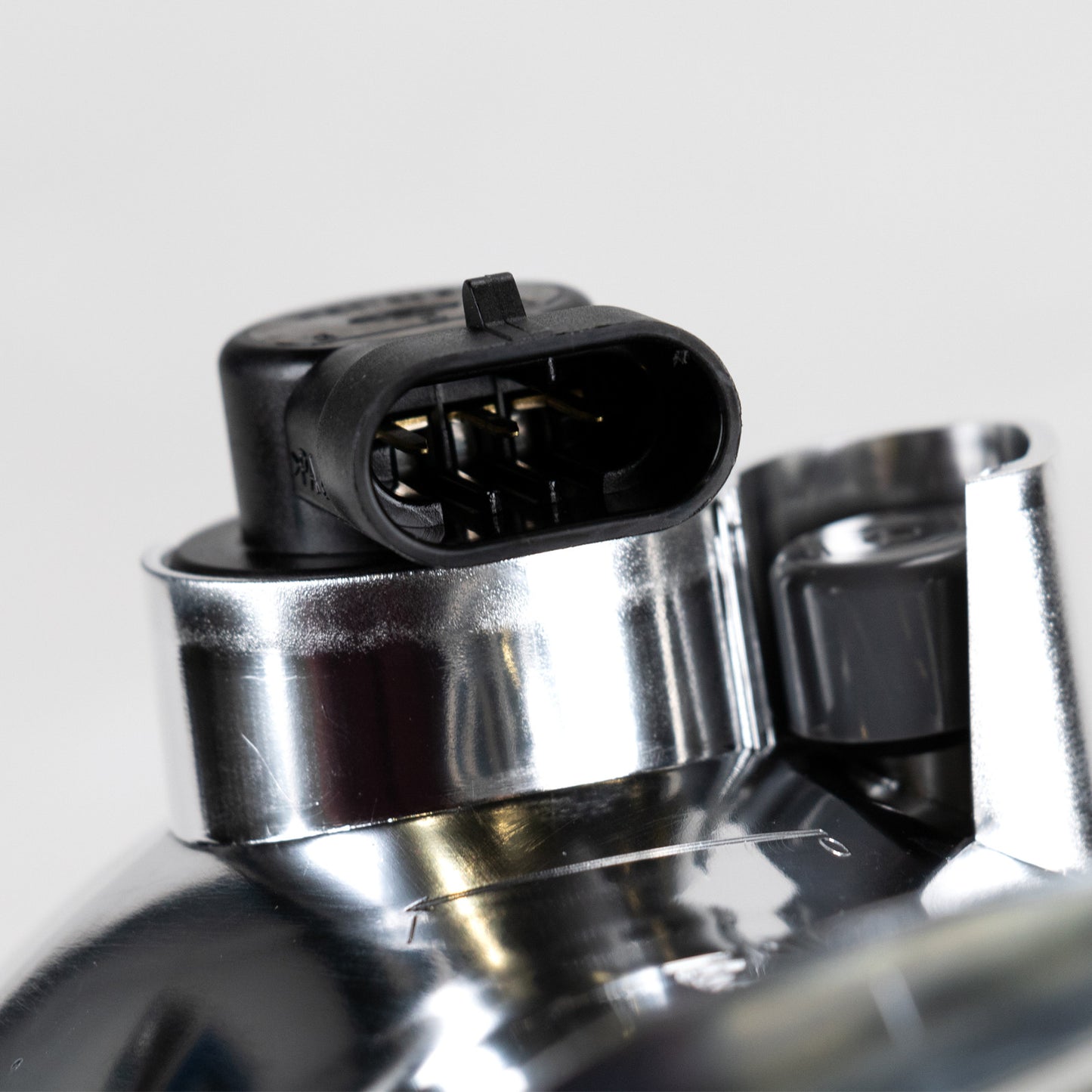 Światło dzienne prawe Magneti Marelli
