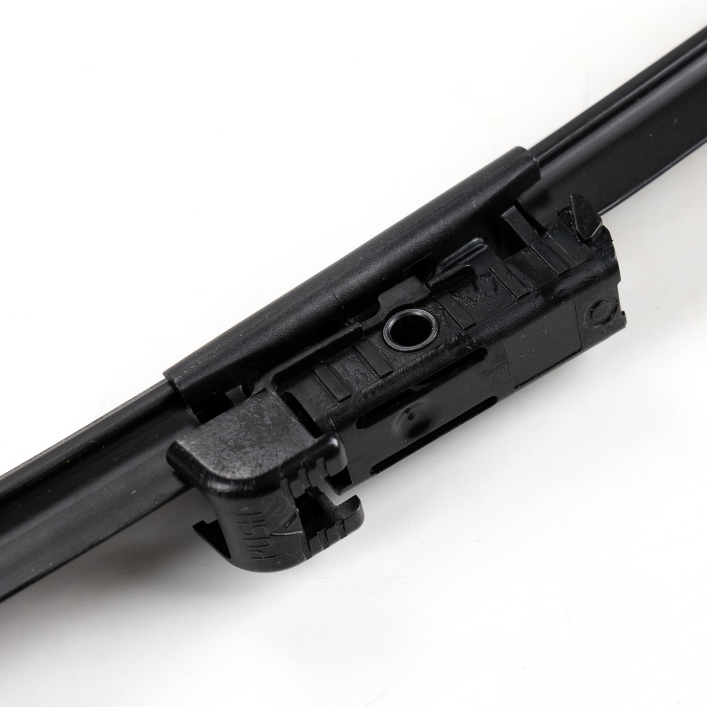 Zestaw piór wycieraczek Flat Blade przednie 65-40 cm Magneti Marelli