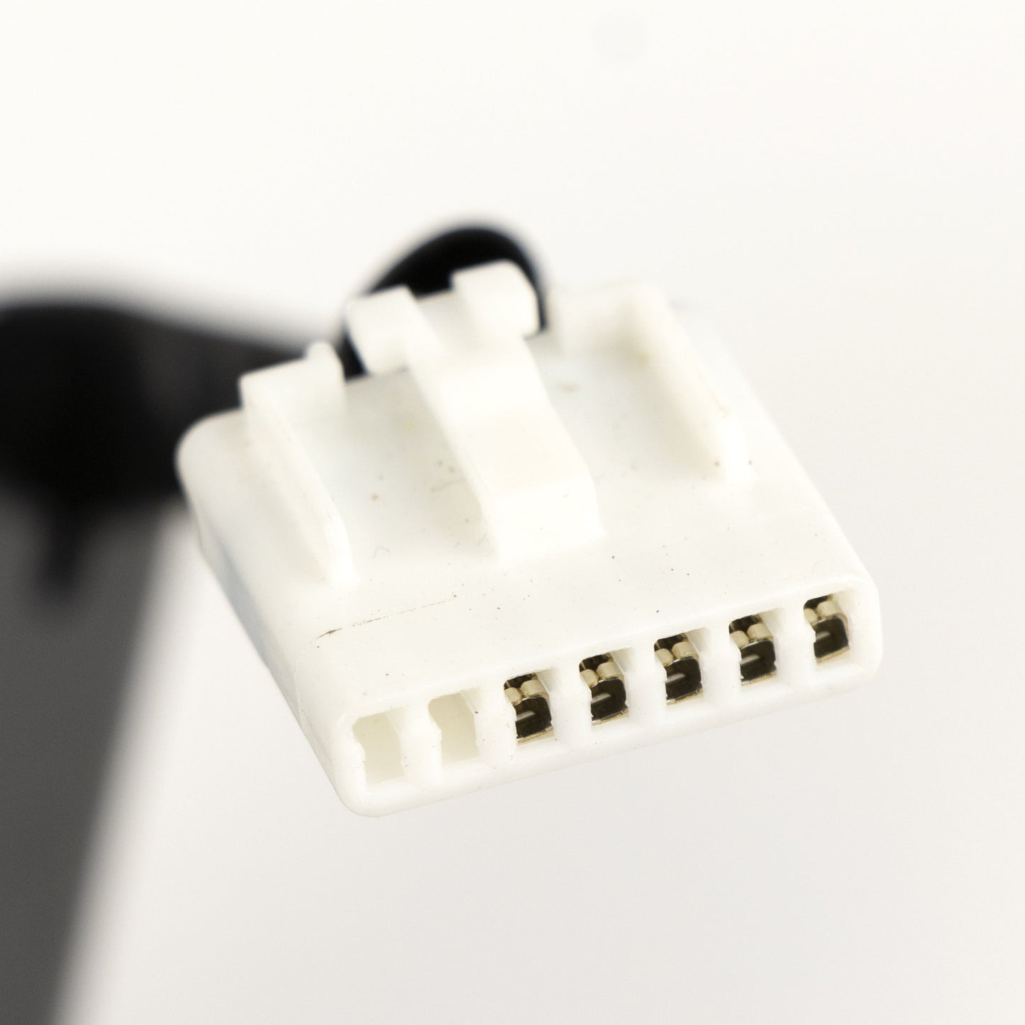 Lusterko zewnętrzne lewe z elektryczną regulacją i ogrzewaniem