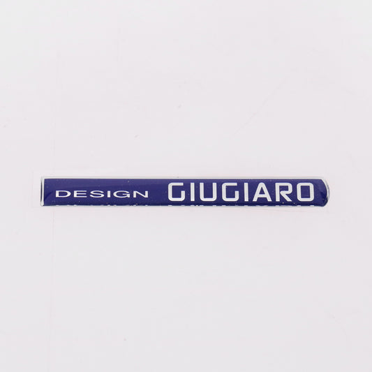 Boczny emblemat "DESIGN GIUGIARO" 735402489