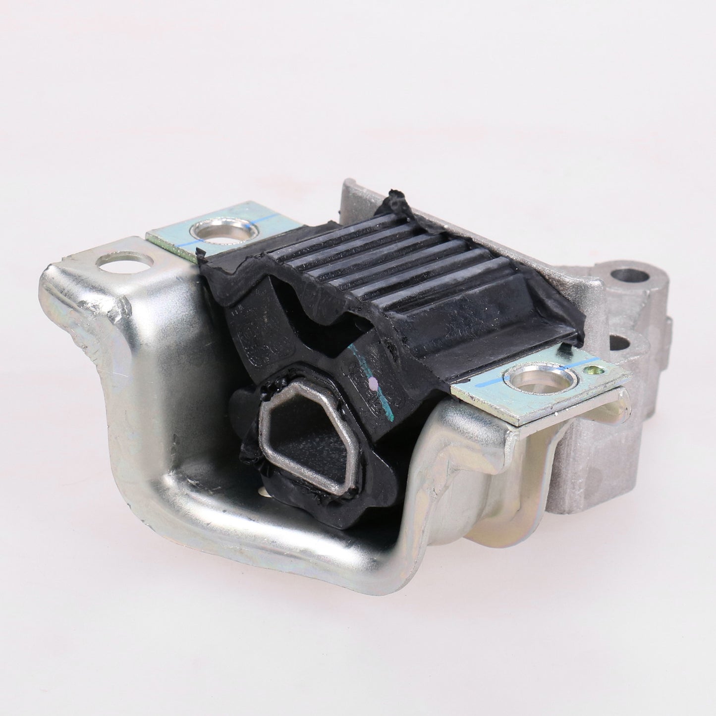 Wieszak silnika prawy Magneti Marelli
