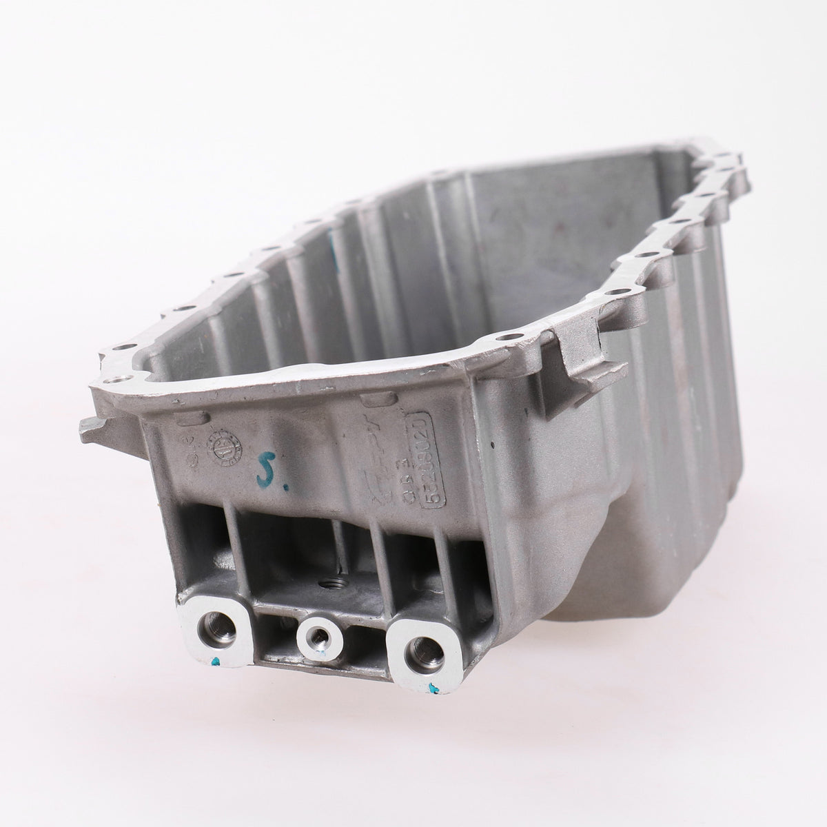 Aluminiowa miska olejowa 1368 cm³ 16 V Fiat Grande Punto 55221011