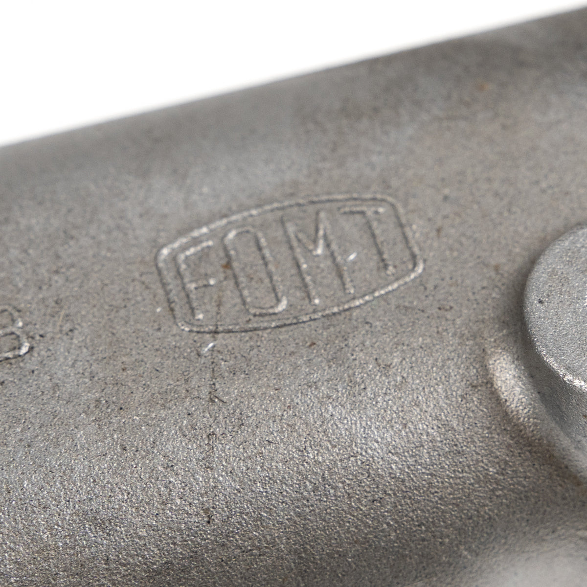 Aluminiowy kolektor dolotowy 504048132