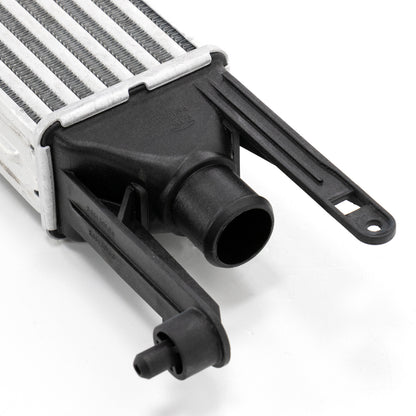 Chłodnica powietrza doładowującego 450-100-53 mm  Magneti Marelli