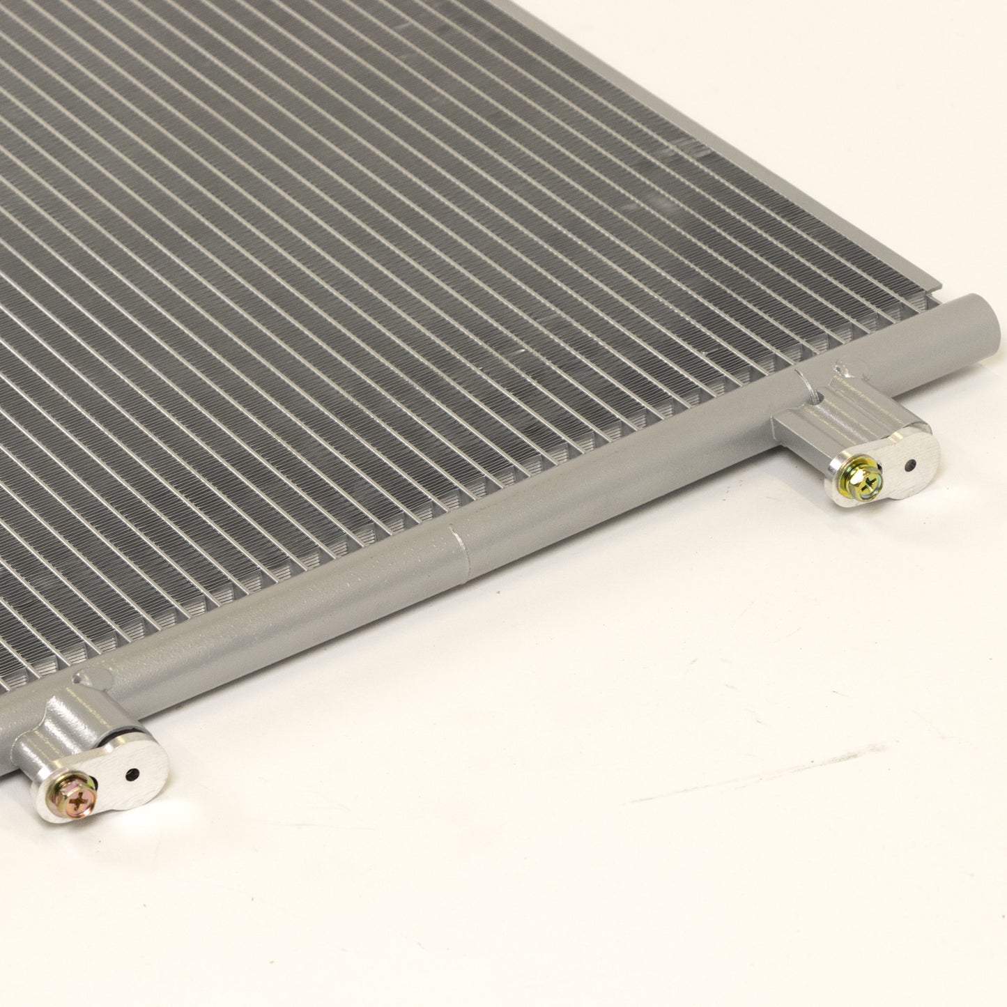 Kondensator klimatyzacji 684 x 340 x 16 mm