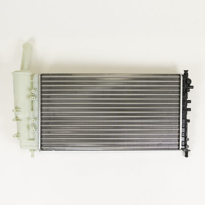 Chłodnica silnika L=580 H=317 B=30 +/-klimatyzacja Magneti Marelli