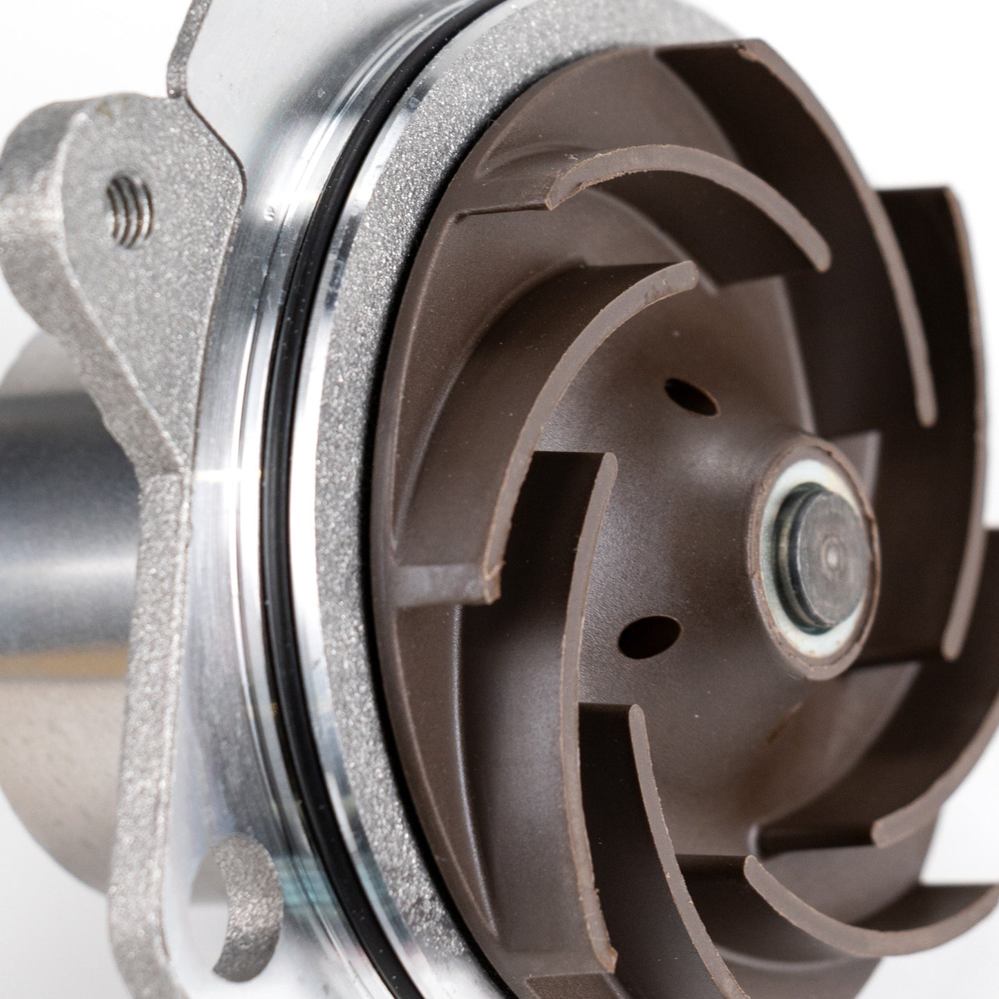 Pompa wodna z otworem 6 mm dla czujnika Magneti Marelli