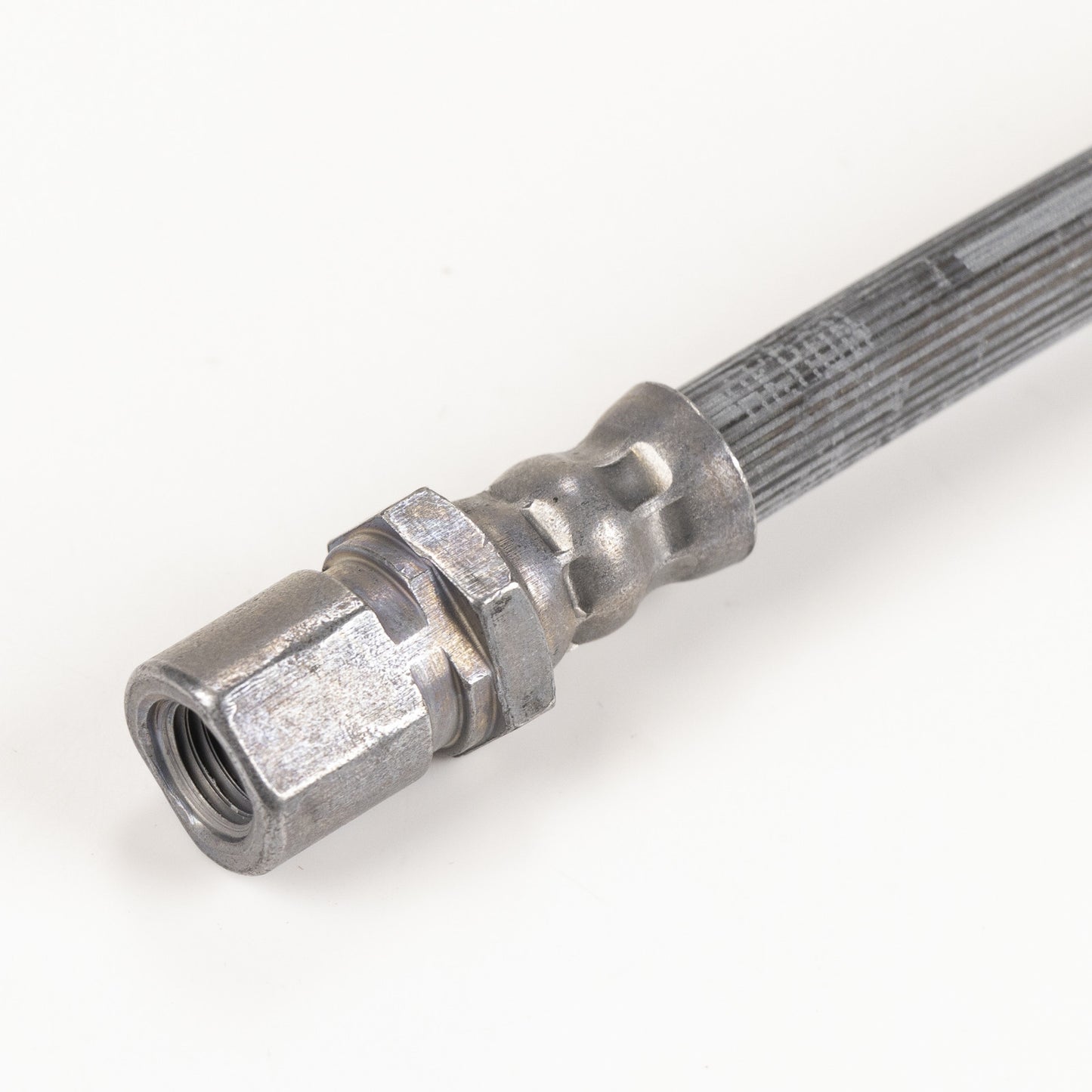 Wąż hamulcowy środkowy L=204 mm 2 x M10 x 1,25 mm gwint