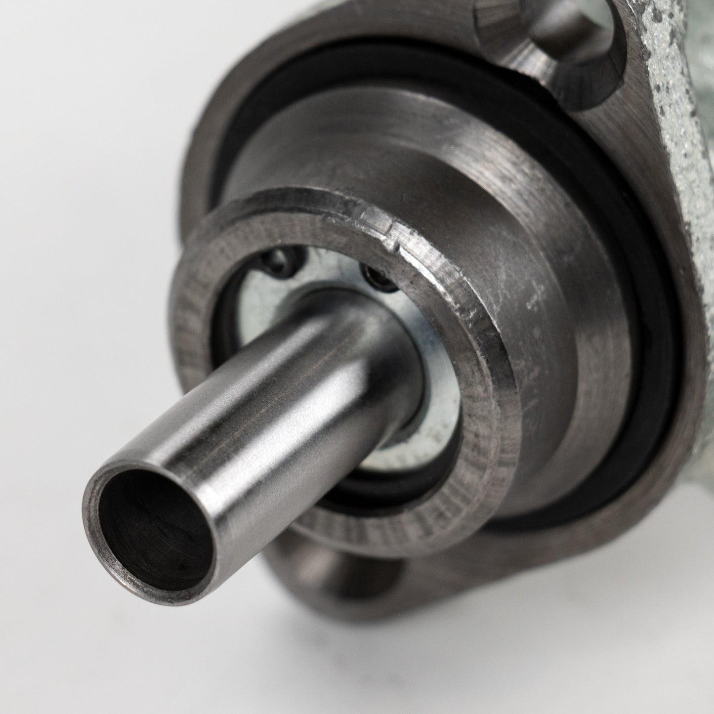 Główny cylinder hamulcowy 2-obwodowy 22,22 mm Ø Magneti Marelli