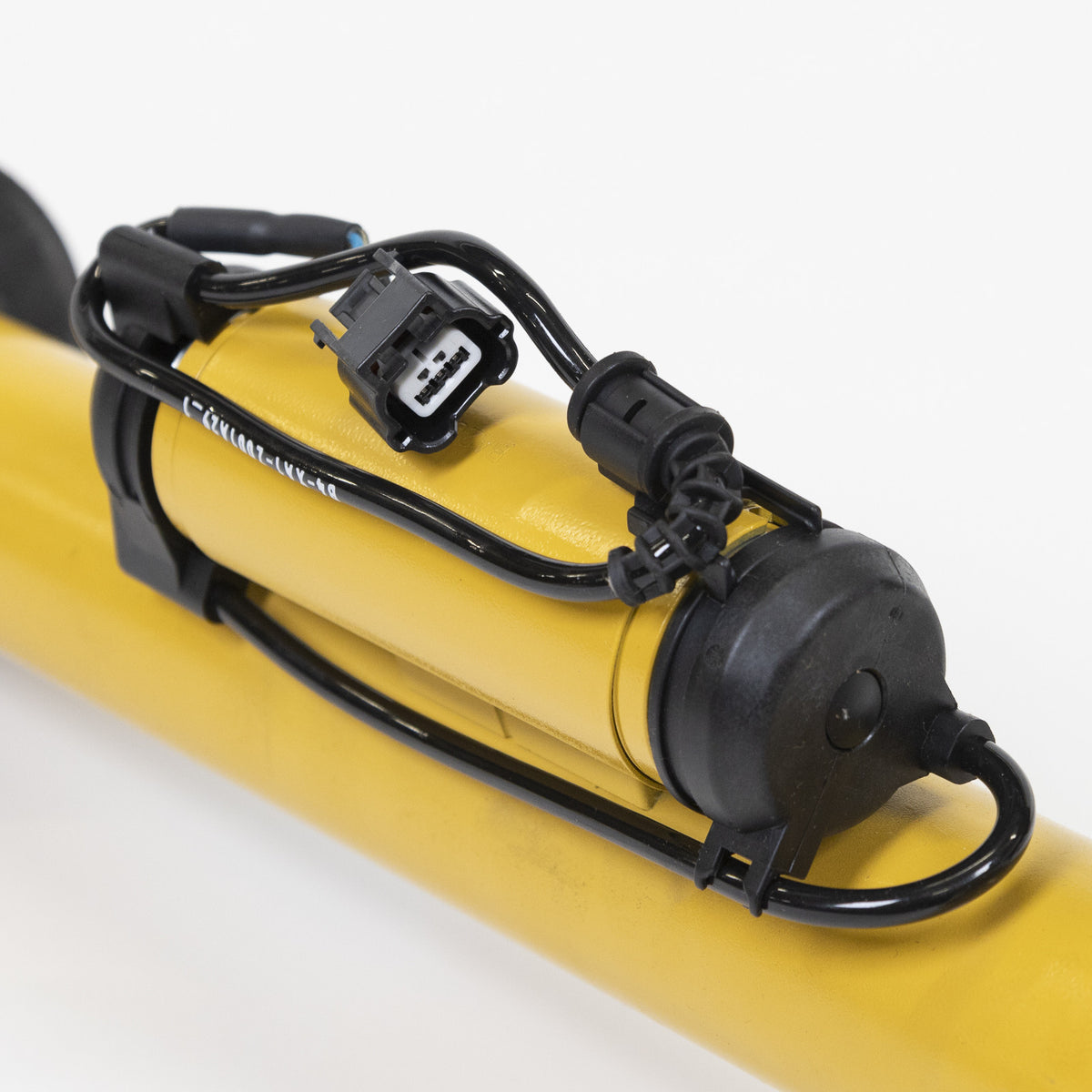 Amortyzator, przód, prawa strona Jeep Grand Cherokee K68382342AA