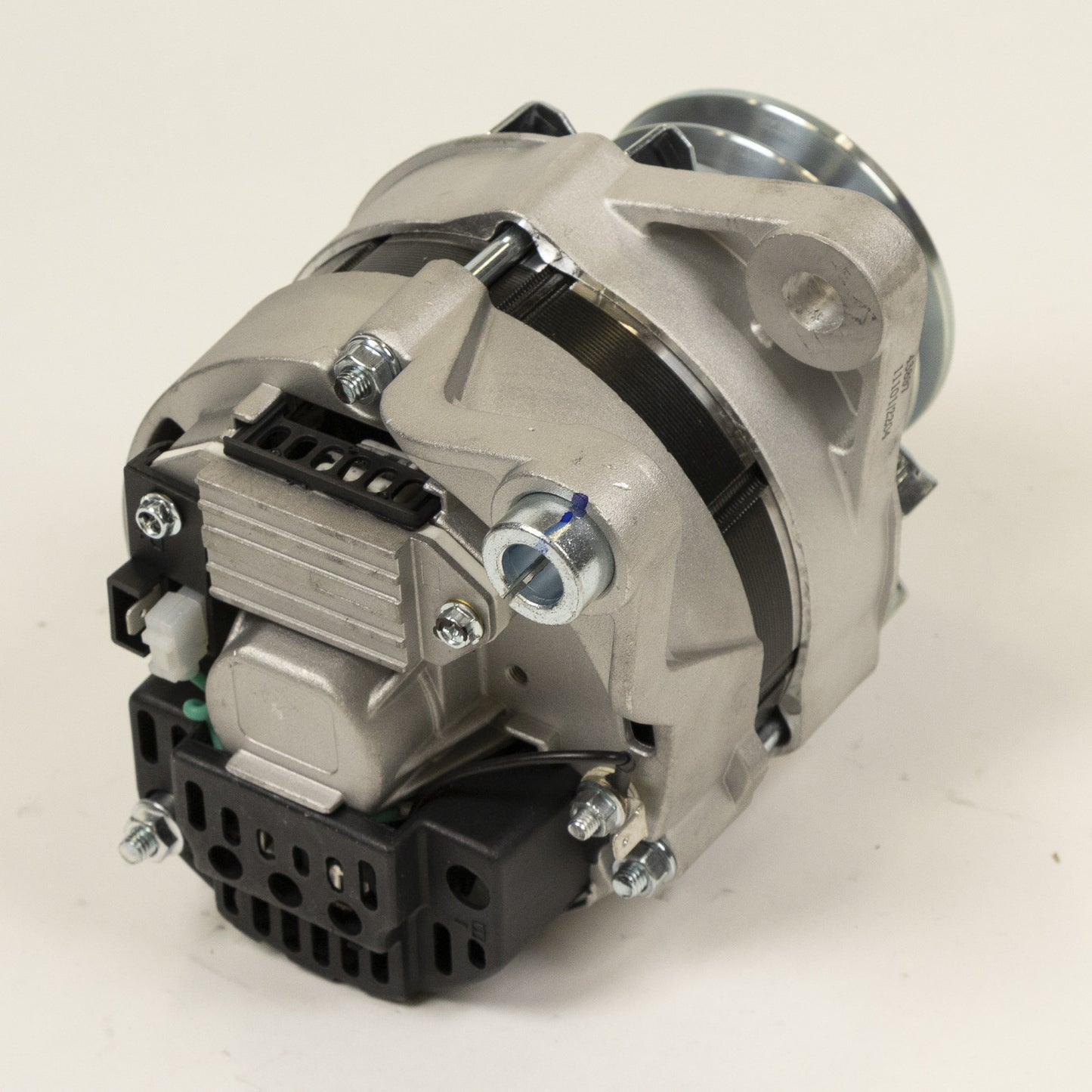 Alternator nowy +Line