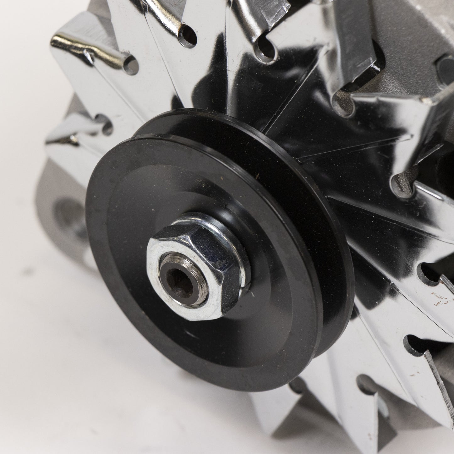 Alternator nowy +Line