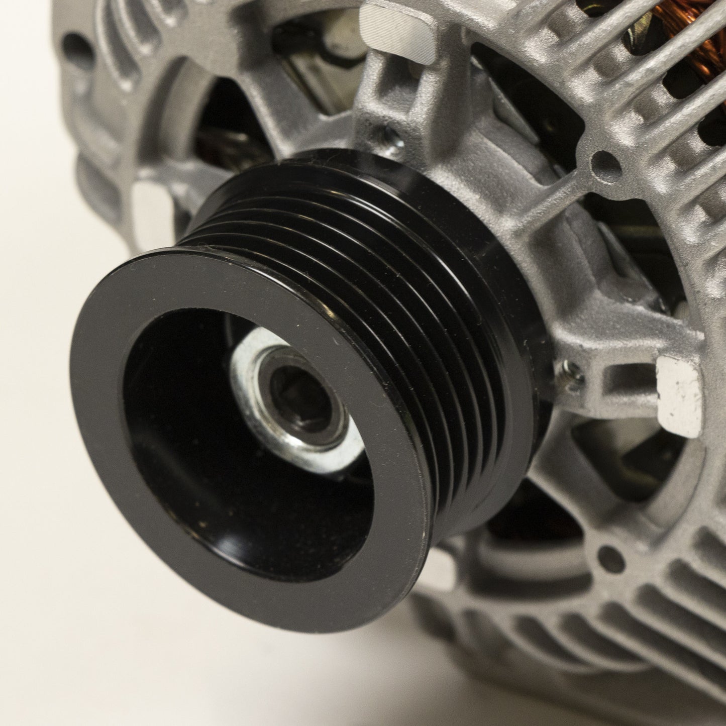 Alternator nowy +Line