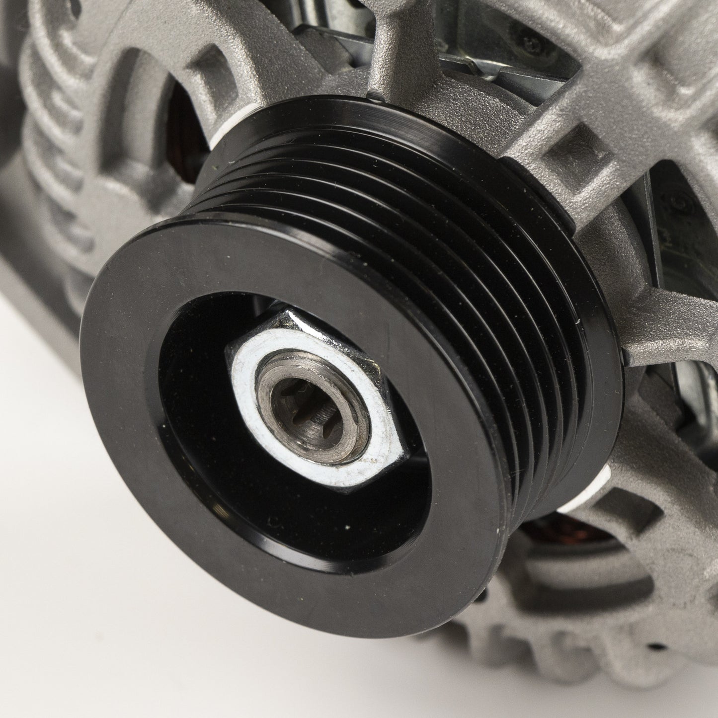 Alternator nowy +Line