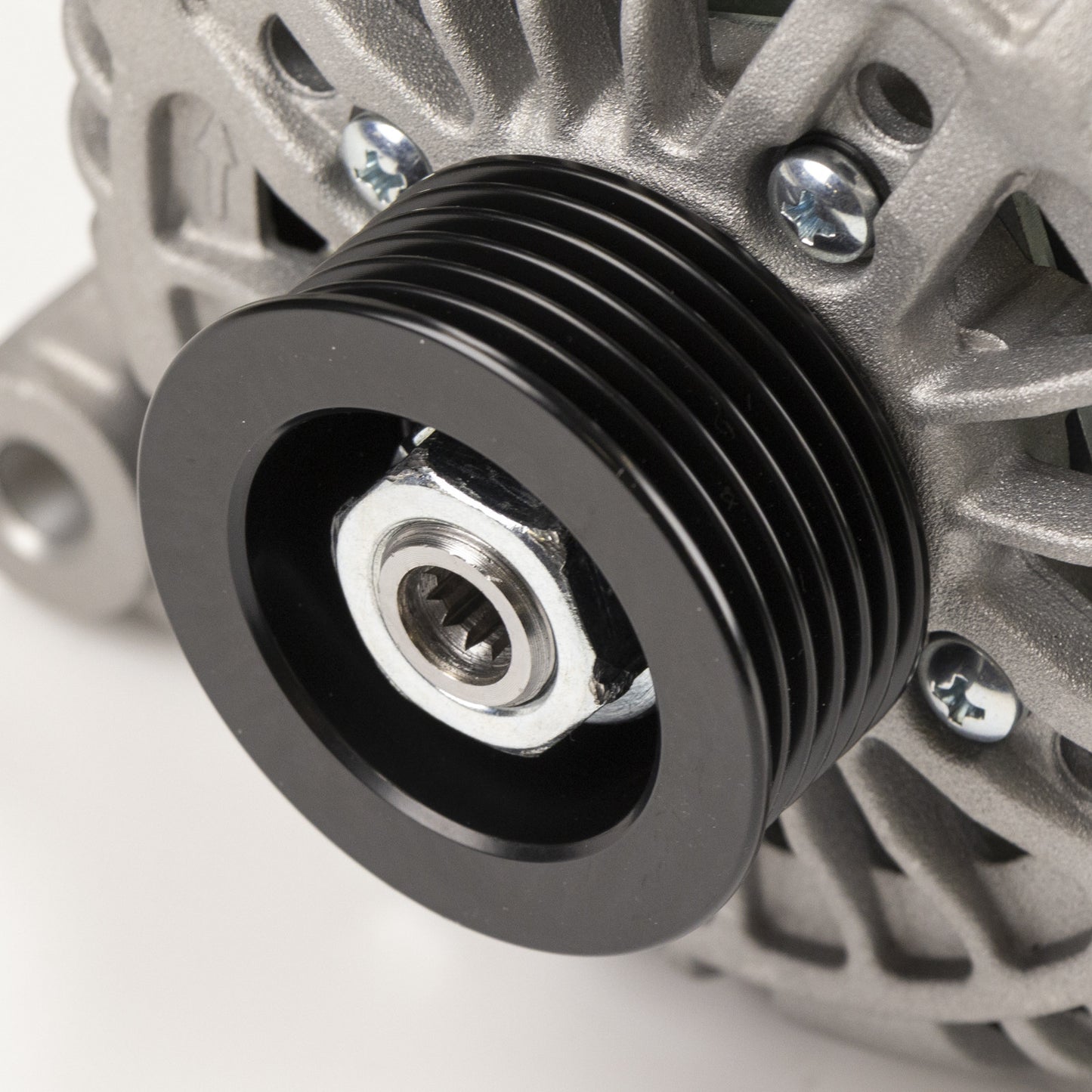 Alternator nowy +Line