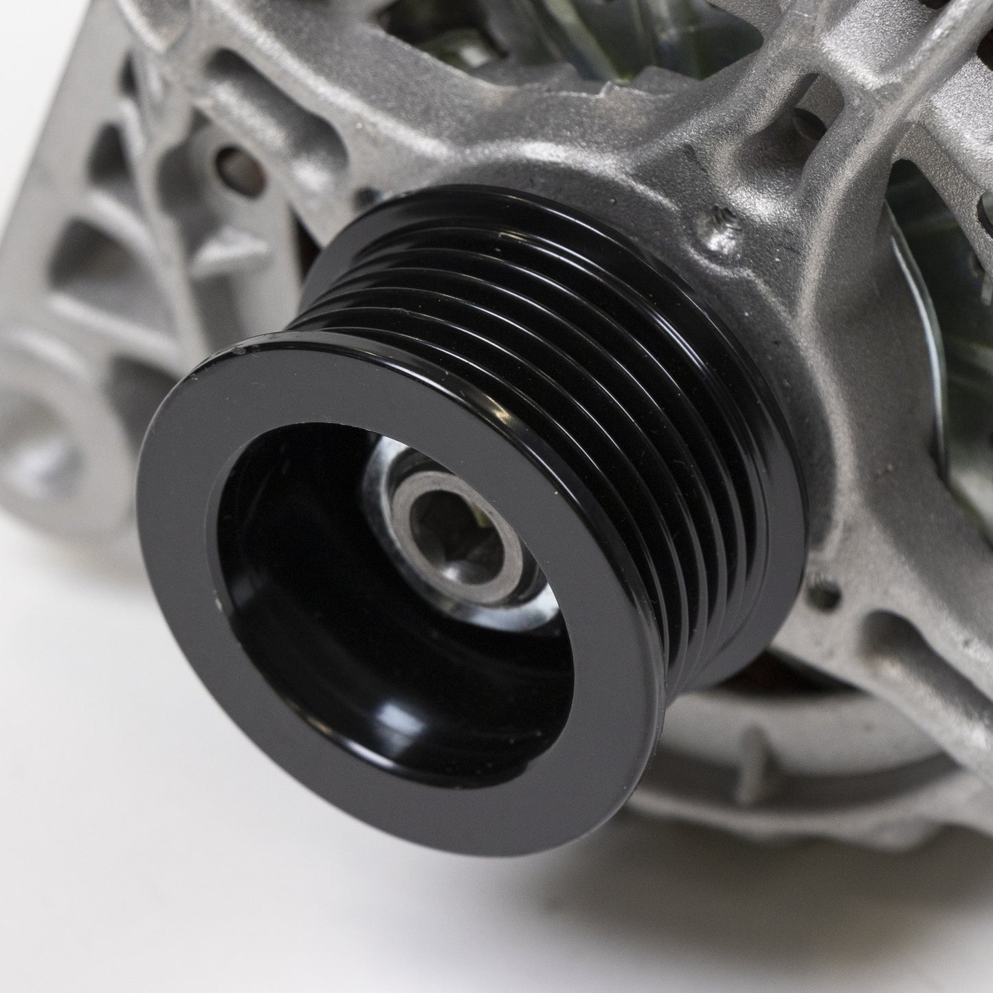 Alternator nowy +Line