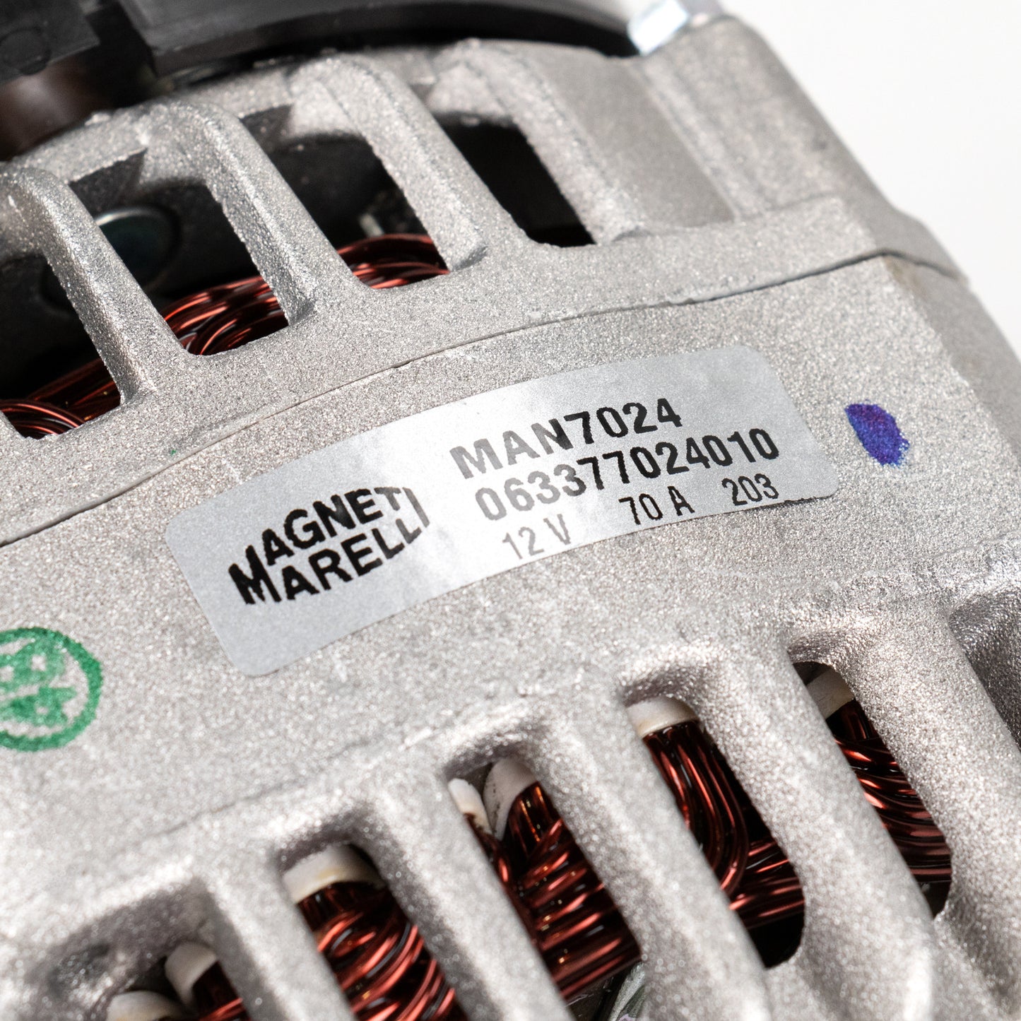 Alternator   70 A Magneti Marelli