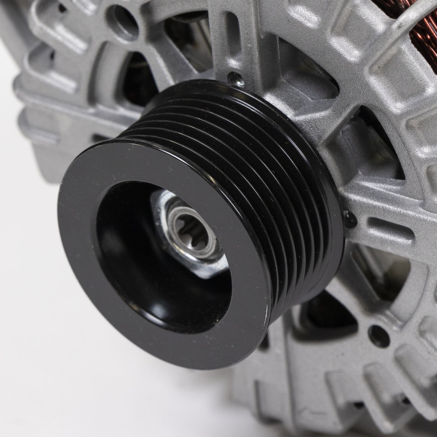 Alternator nowy +Line