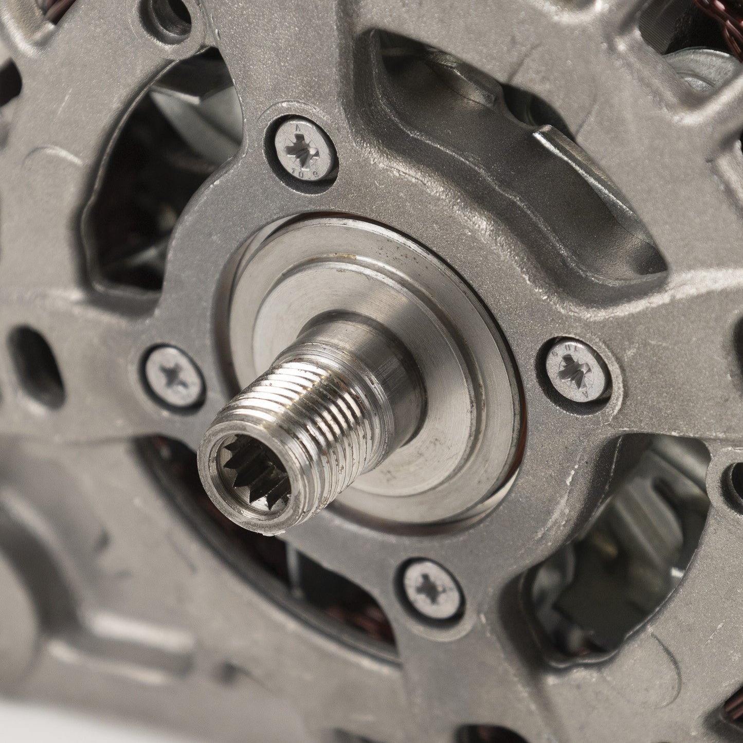 Alternator, nowy element Bosch/SEG