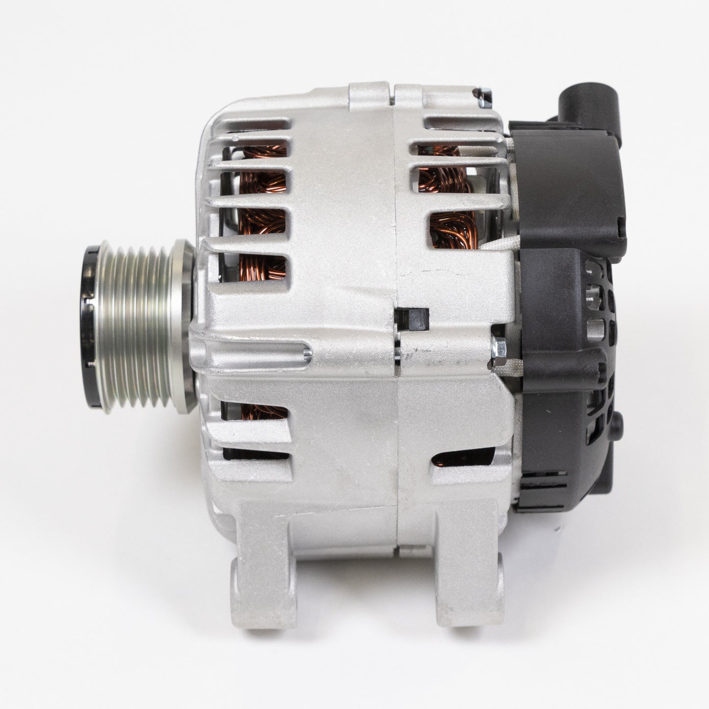 Alternator nowy +Line