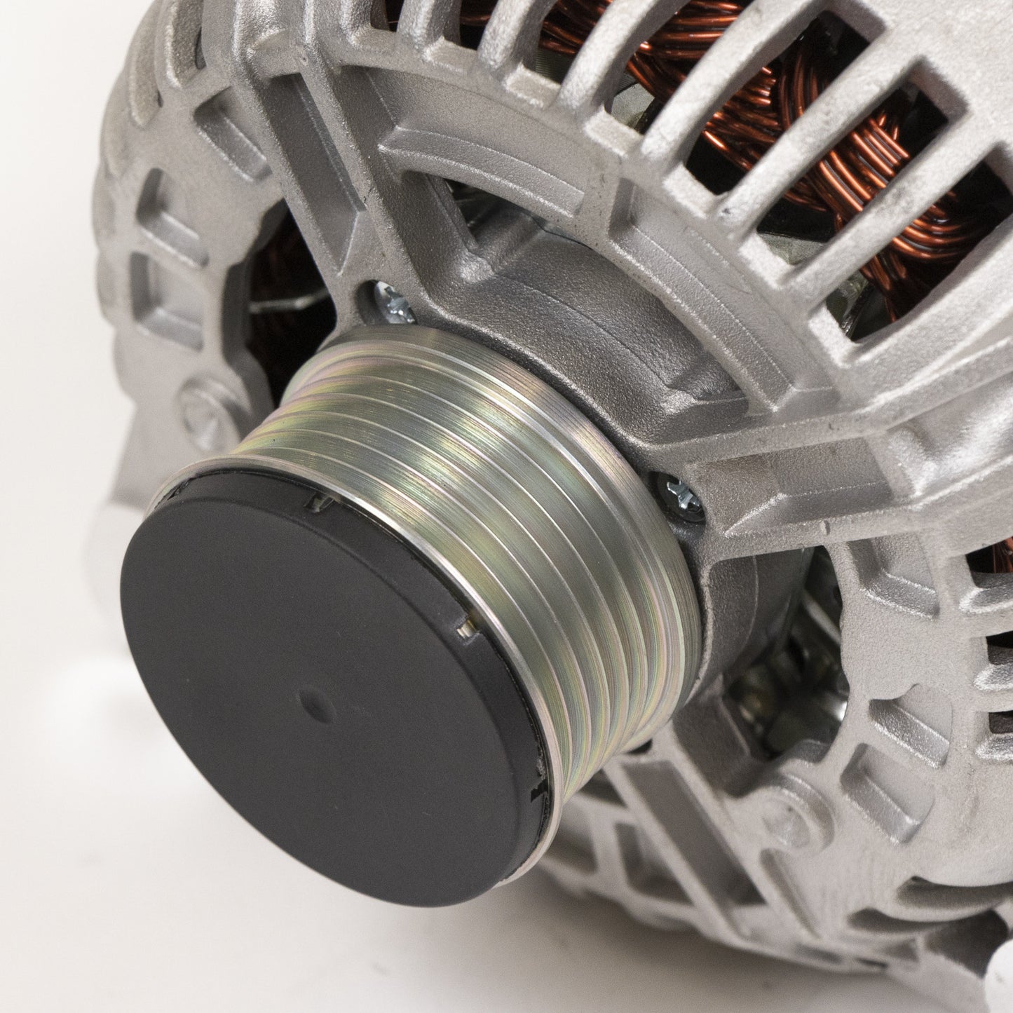 Alternator nowy +Line