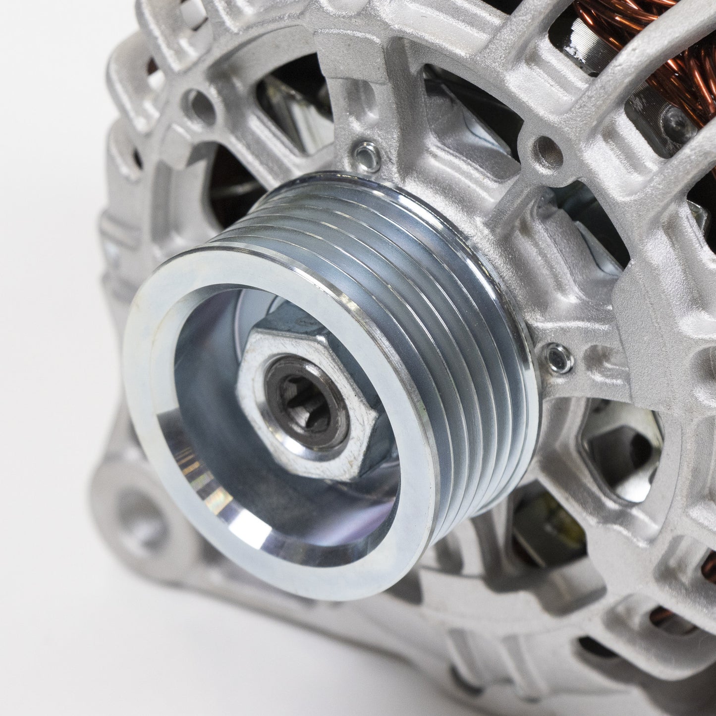 Alternator nowy +Line