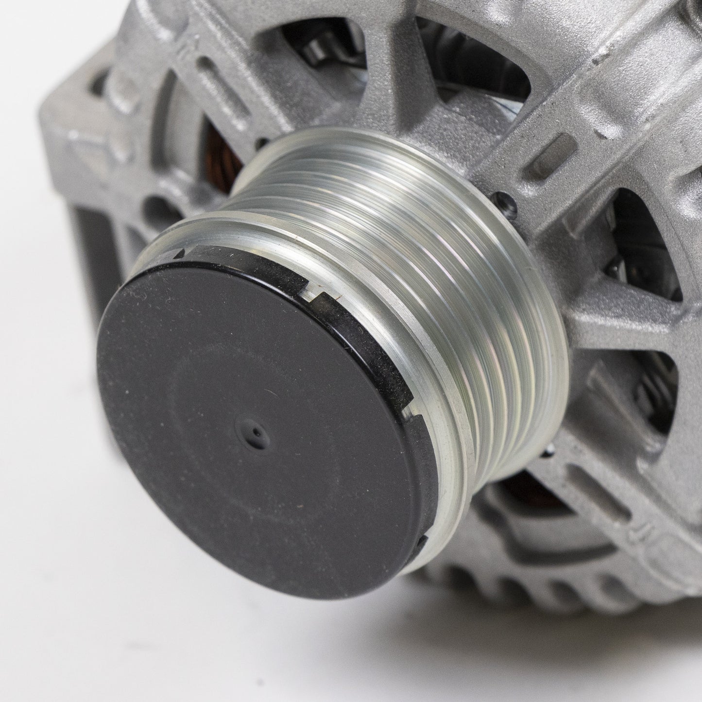 Alternator nowy +Line