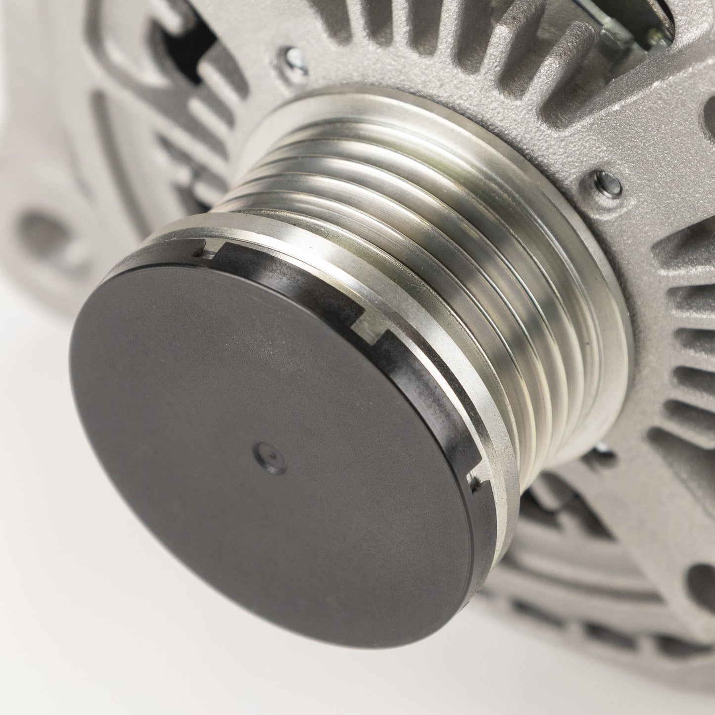 Alternator nowy +Line