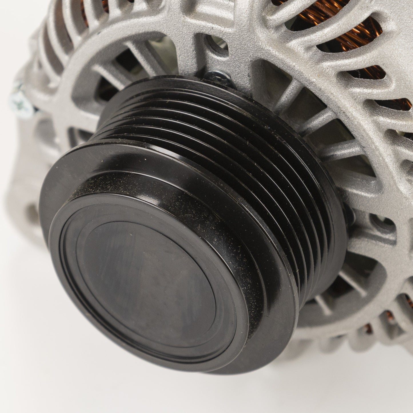 Alternator nowy +Line