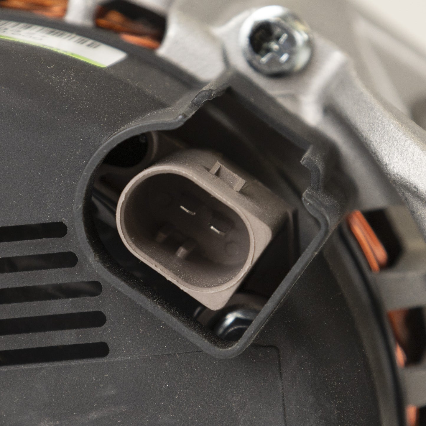 Alternator nowy +Line