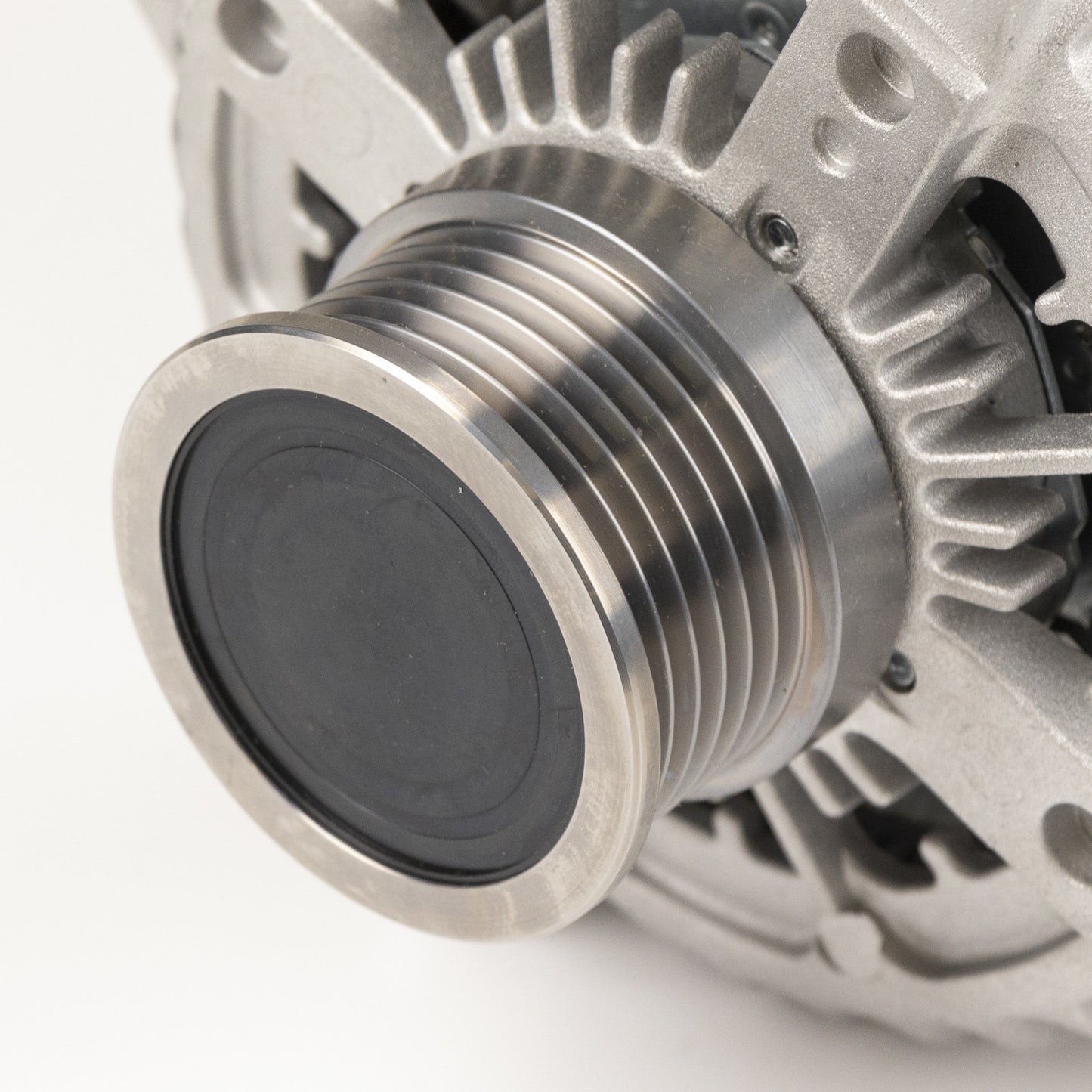 Alternator nowy +Line