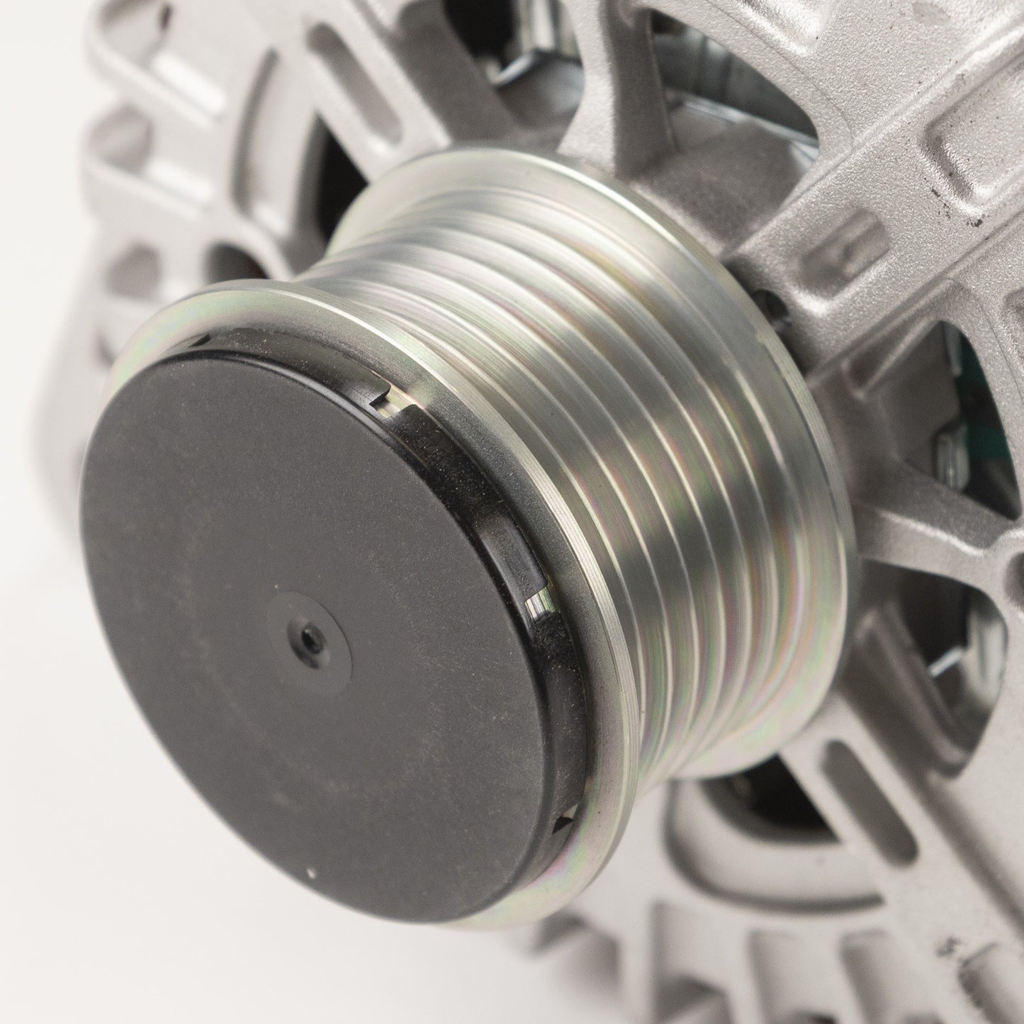 Alternator nowy +Line