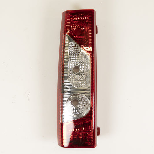 Lampa tylna bez części elektrycznej po lewej stronie