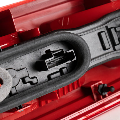 Lampa tylna z częścią elektryczną po lewej stronie *Oryginalna* Oryginalna