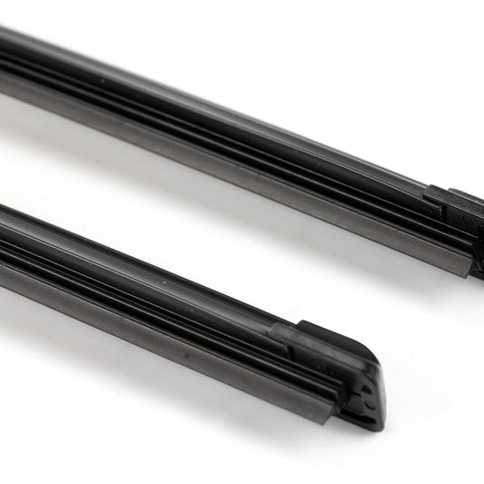 Zestaw piór wycieraczek Flat Blade 58-45 cm