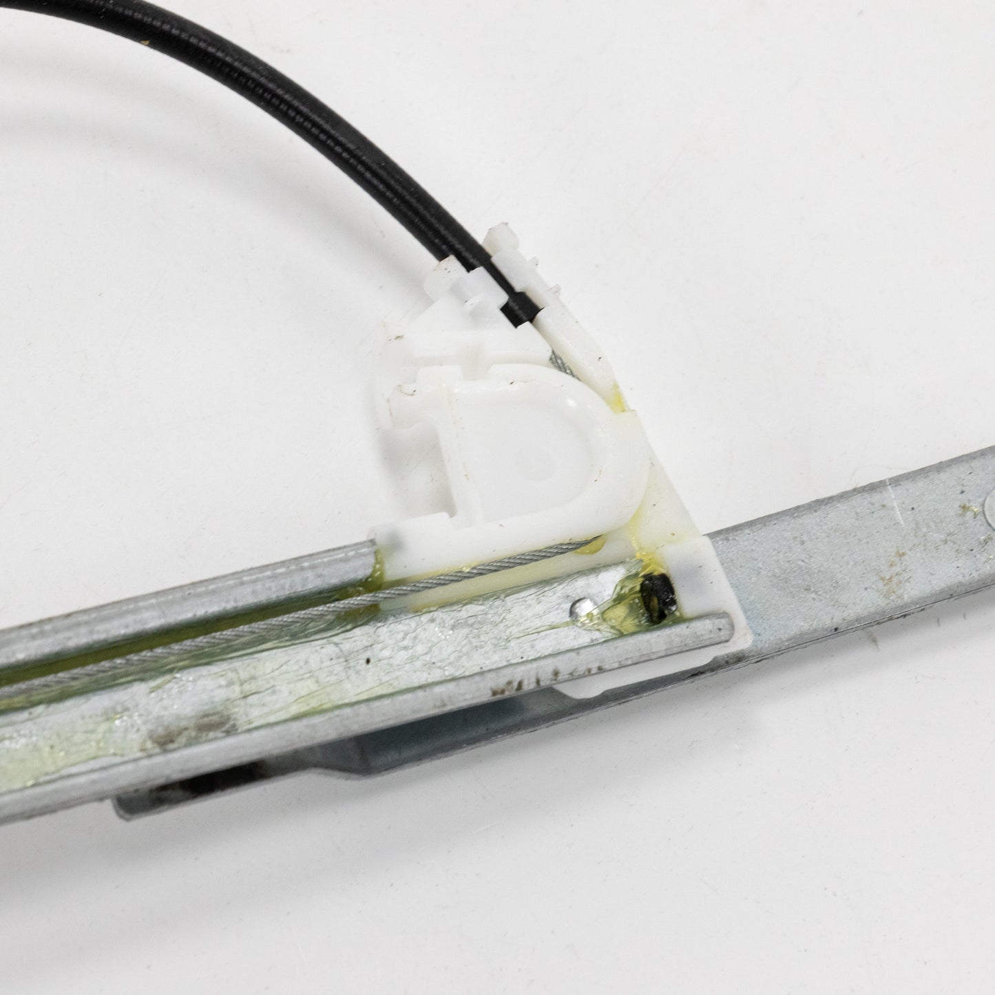 Elektryczny podnośnik przedniej prawej szyby Silnik na szynie  Magneti Marelli