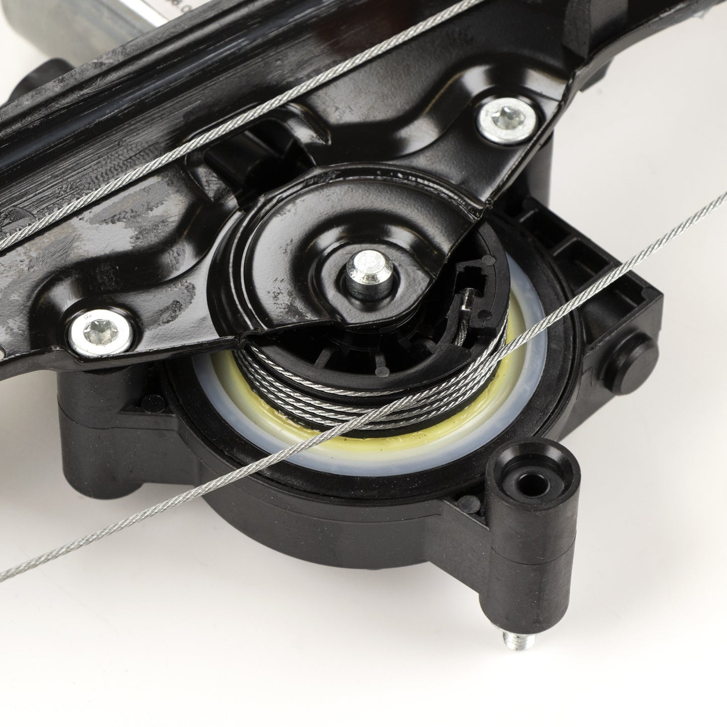 Podnośnik elektryczny przedni lewy OE 51723316