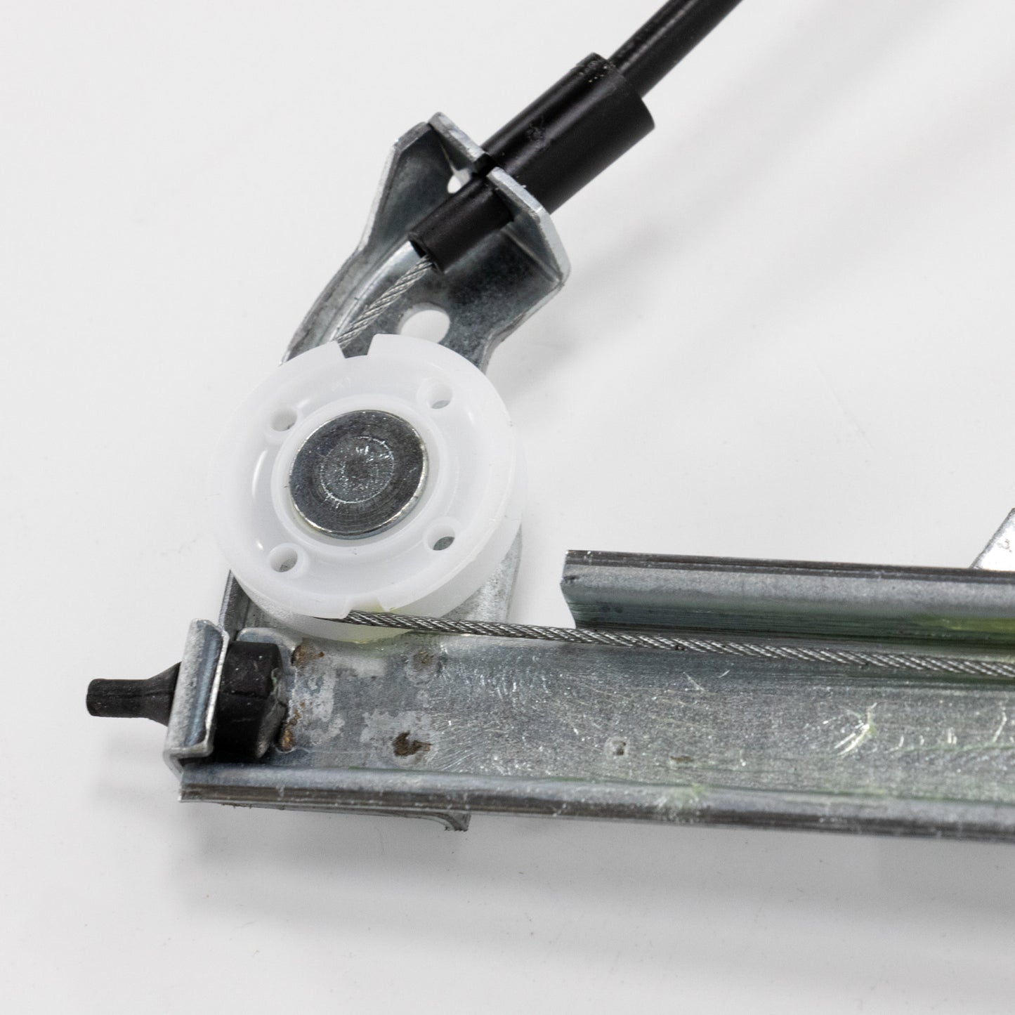 Podnośnik elektryczny przedni lewy  Magneti Marelli