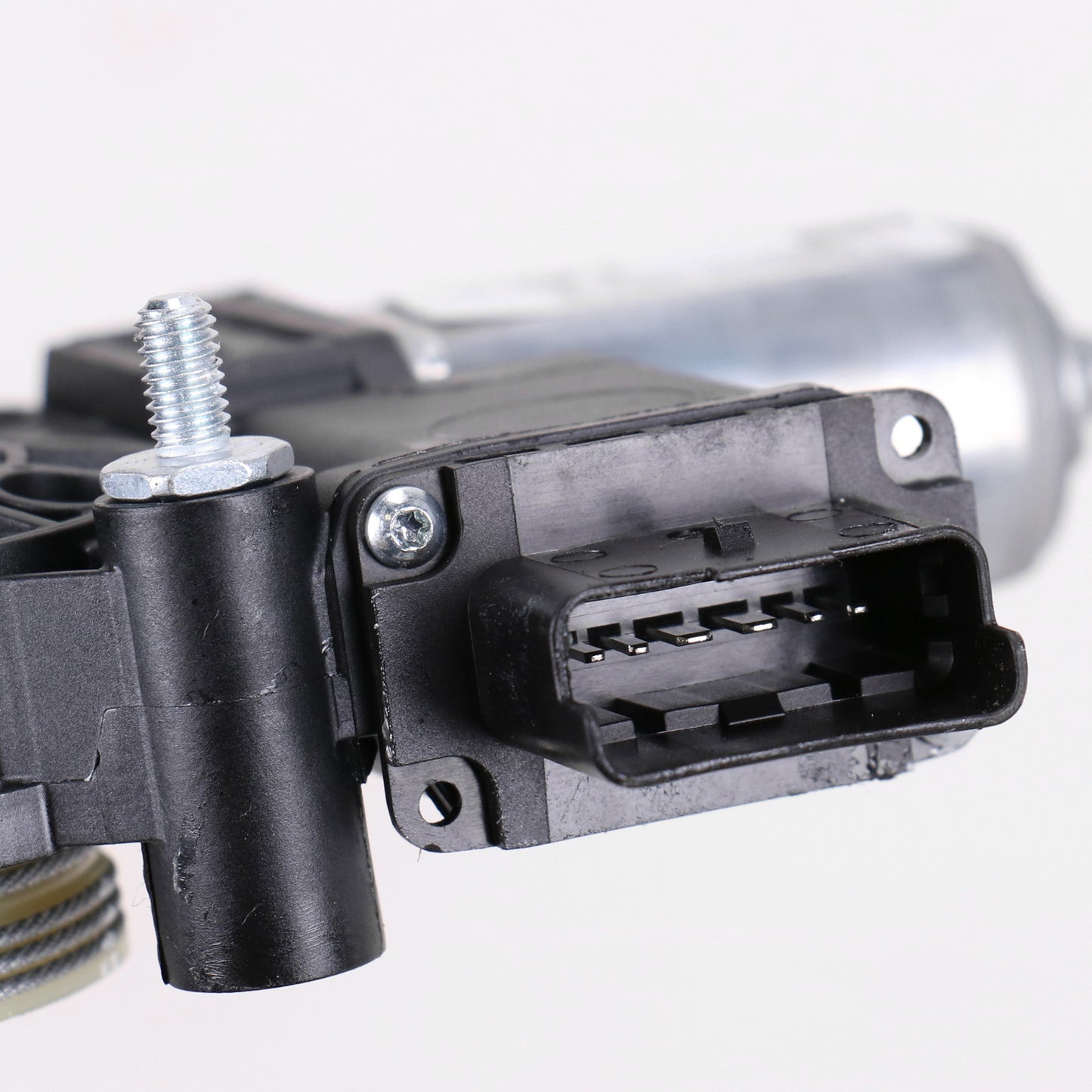 Podnośnik elektryczny przedni lewy z silnikiem, wtyczka prostokątna Magneti Marelli