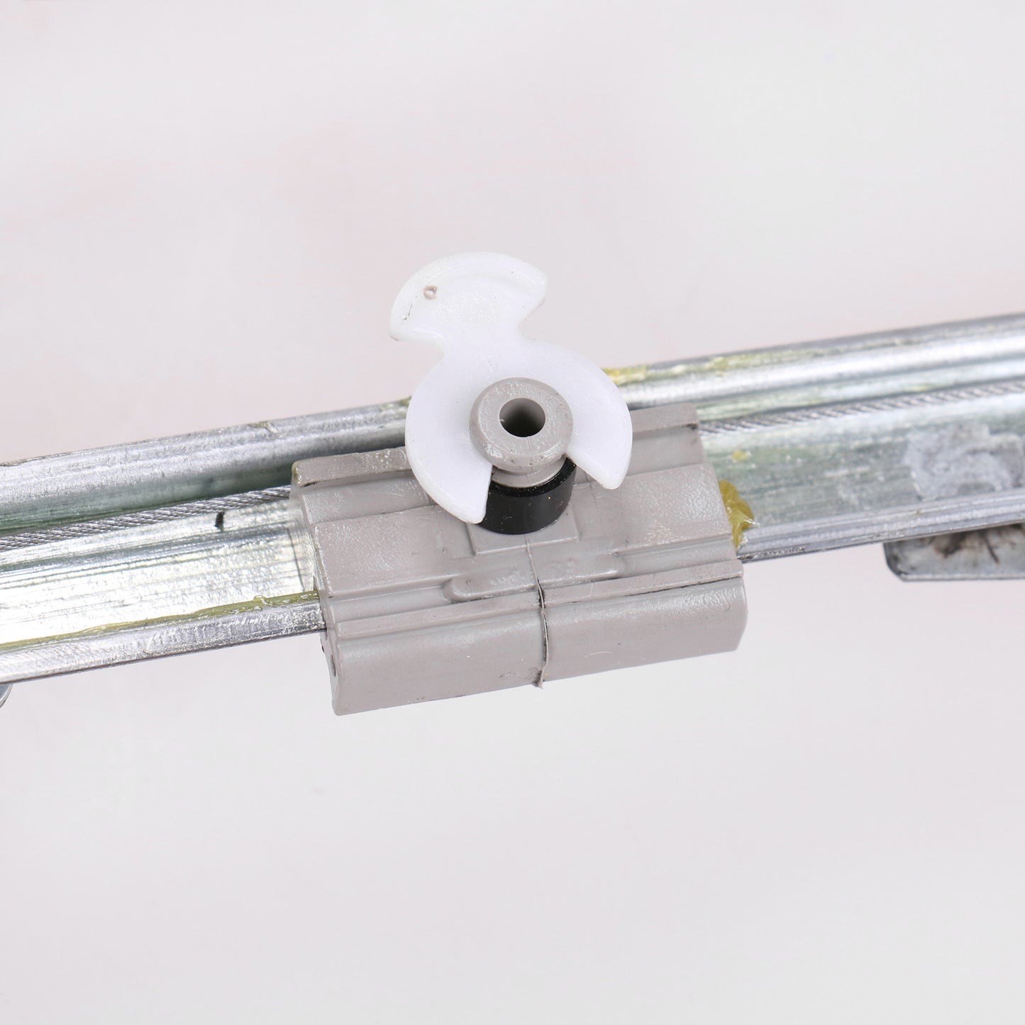 Podnośnik elektryczny przedni lewy Magneti Marelli