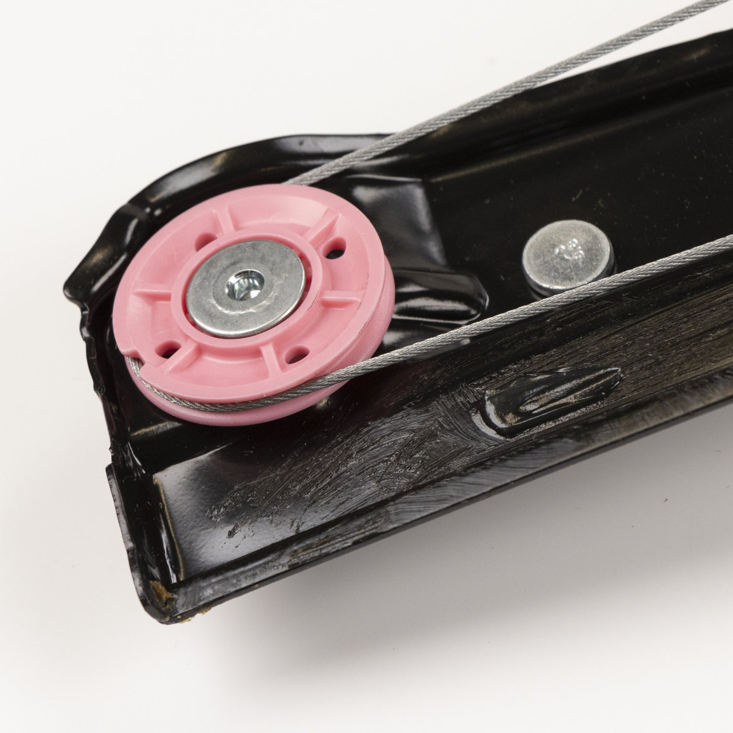 Podnośnik elektryczny przedni lewy z silnikiem OE 51980518