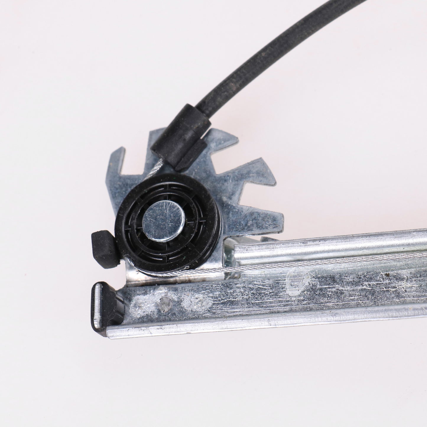 Elektryczny podnośnik szyby przedniej lewej silnik na linie