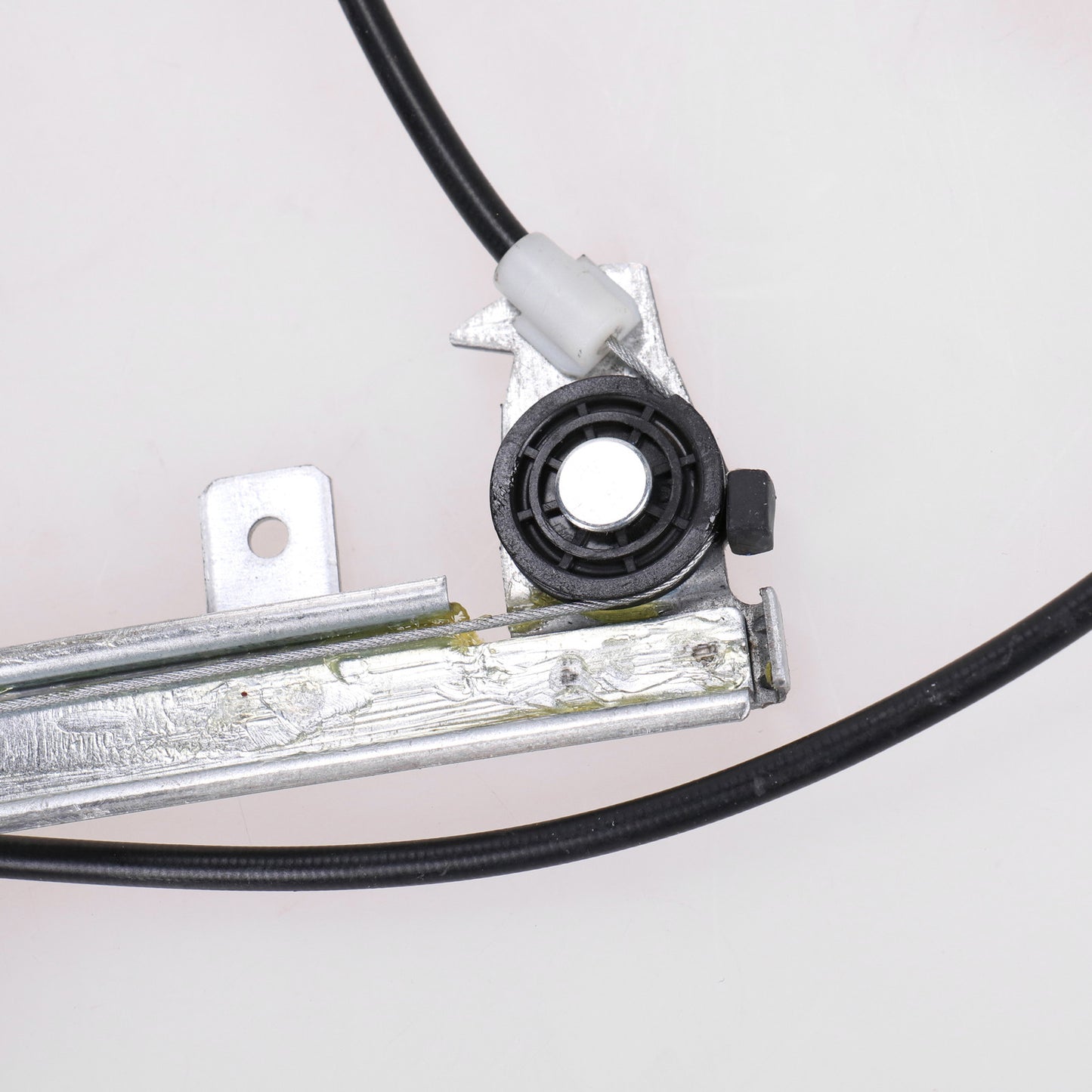 Podnośnik tylnej szyby po lewej stronie mechaniczny