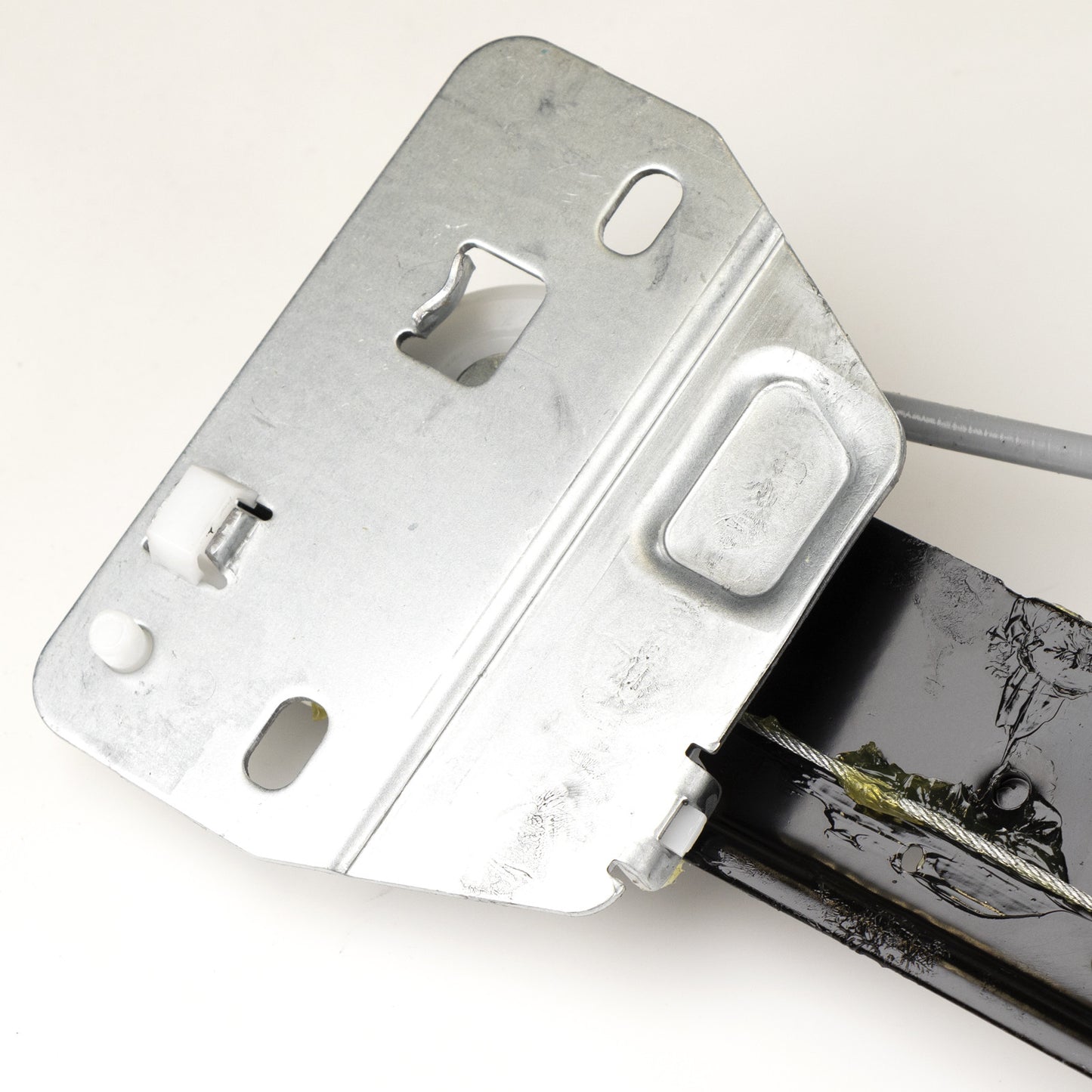 Podnośnik szyby przedniej lewej