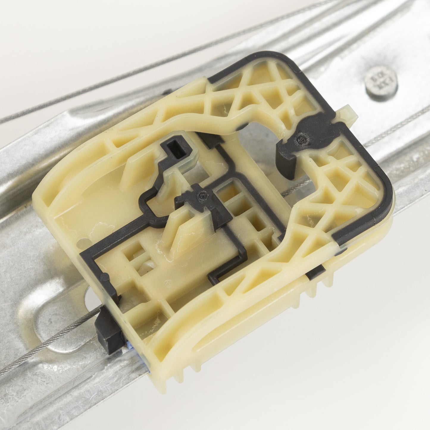 Podnośnik szyby przedniej lewej