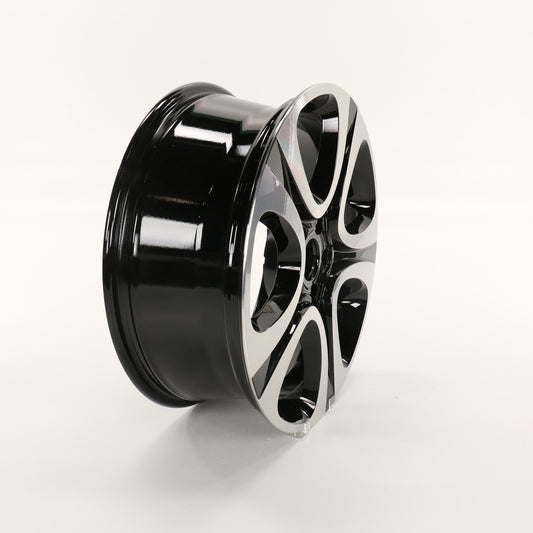 18" zestaw felg aluminiowych 225/45 R18 Fiat 500X 51993393